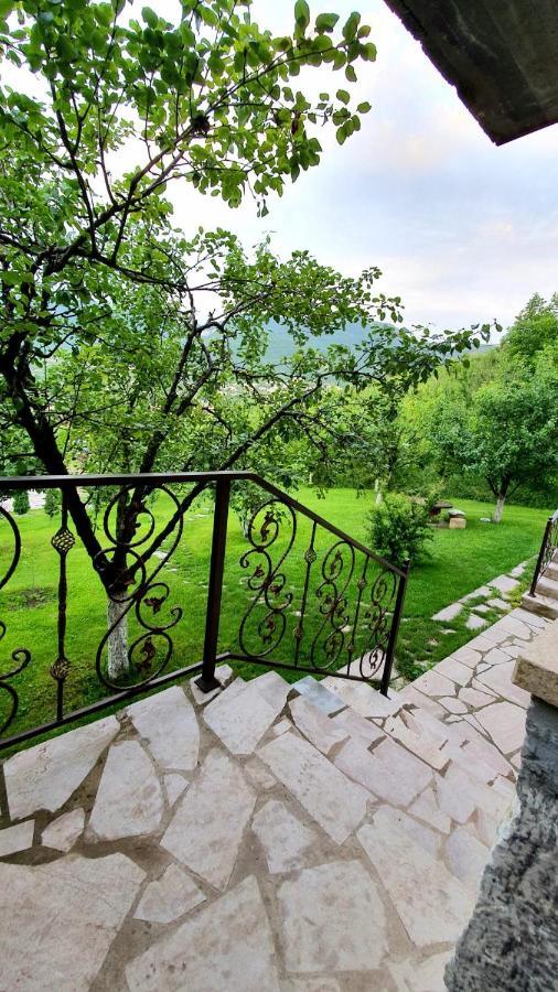 Guest House Ijevan'S Garden Exterior foto